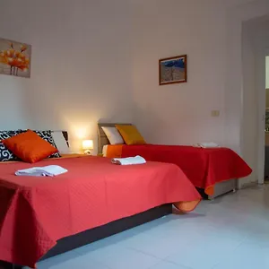Apartamento Domus Anticaglia By Domusextra, Nápoles