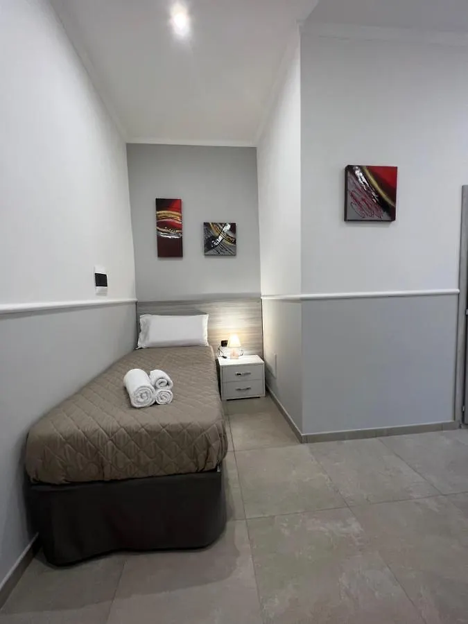 Apartment Silvana Appartamento Naples
